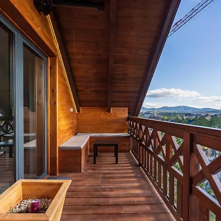 Apartment Infinity Sky