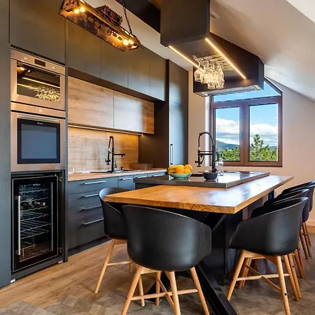 Apartment Infinity Sky