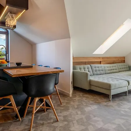 Infinity Sky Apartment *