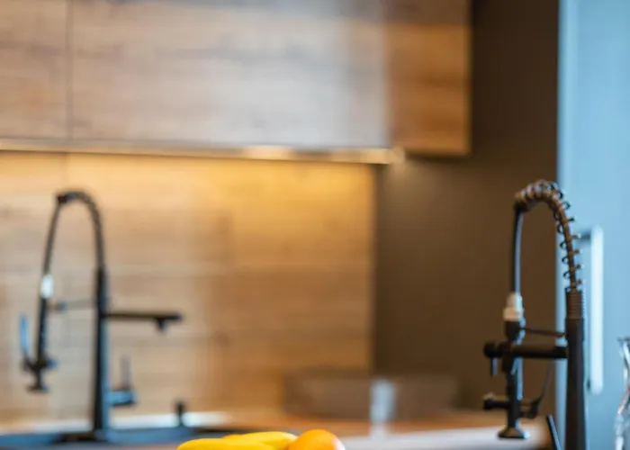 Infinity Sky 즐라티보